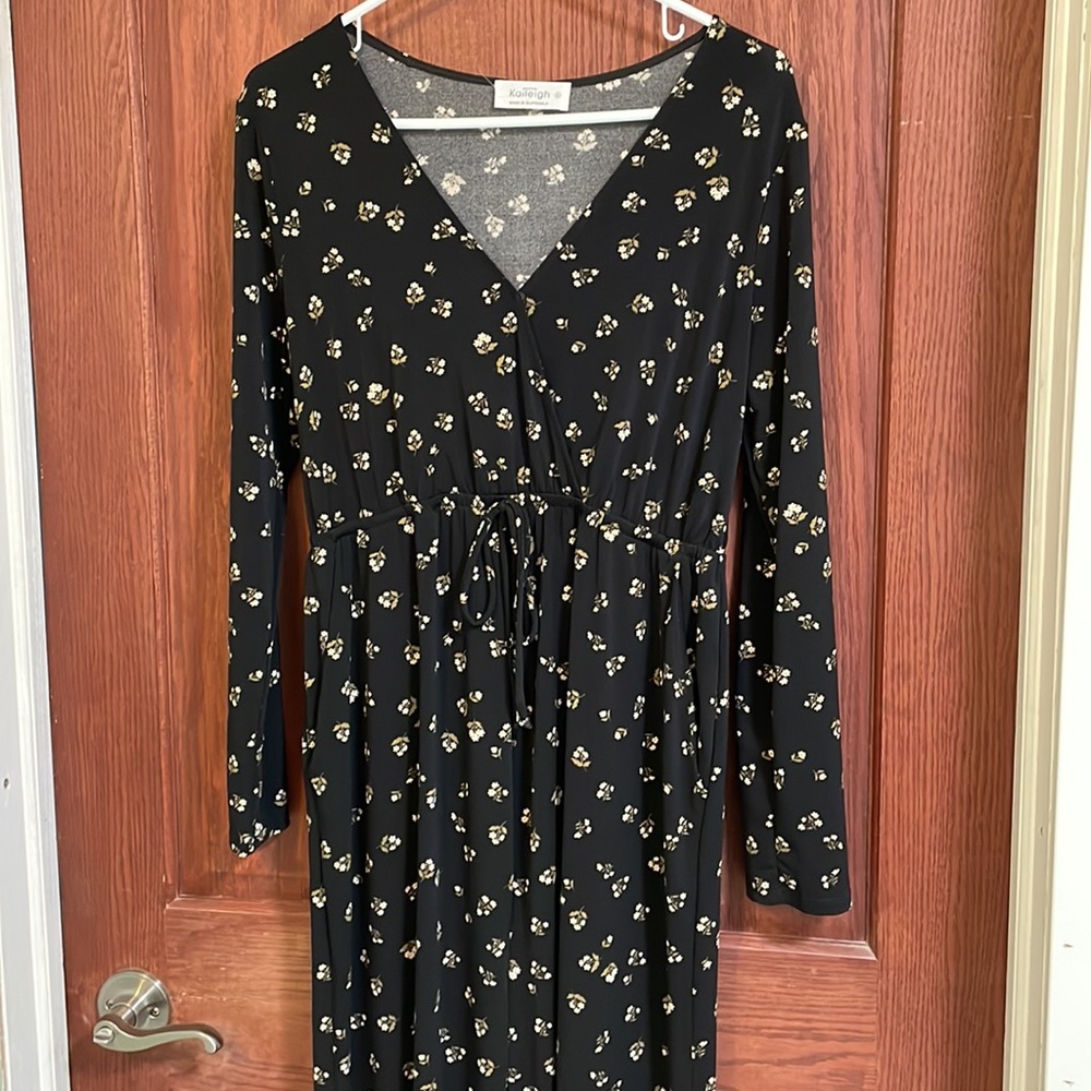 NWT Stitch Fix Kaileigh New Women's Black Long Sleeve V-Neck Jumpsuit